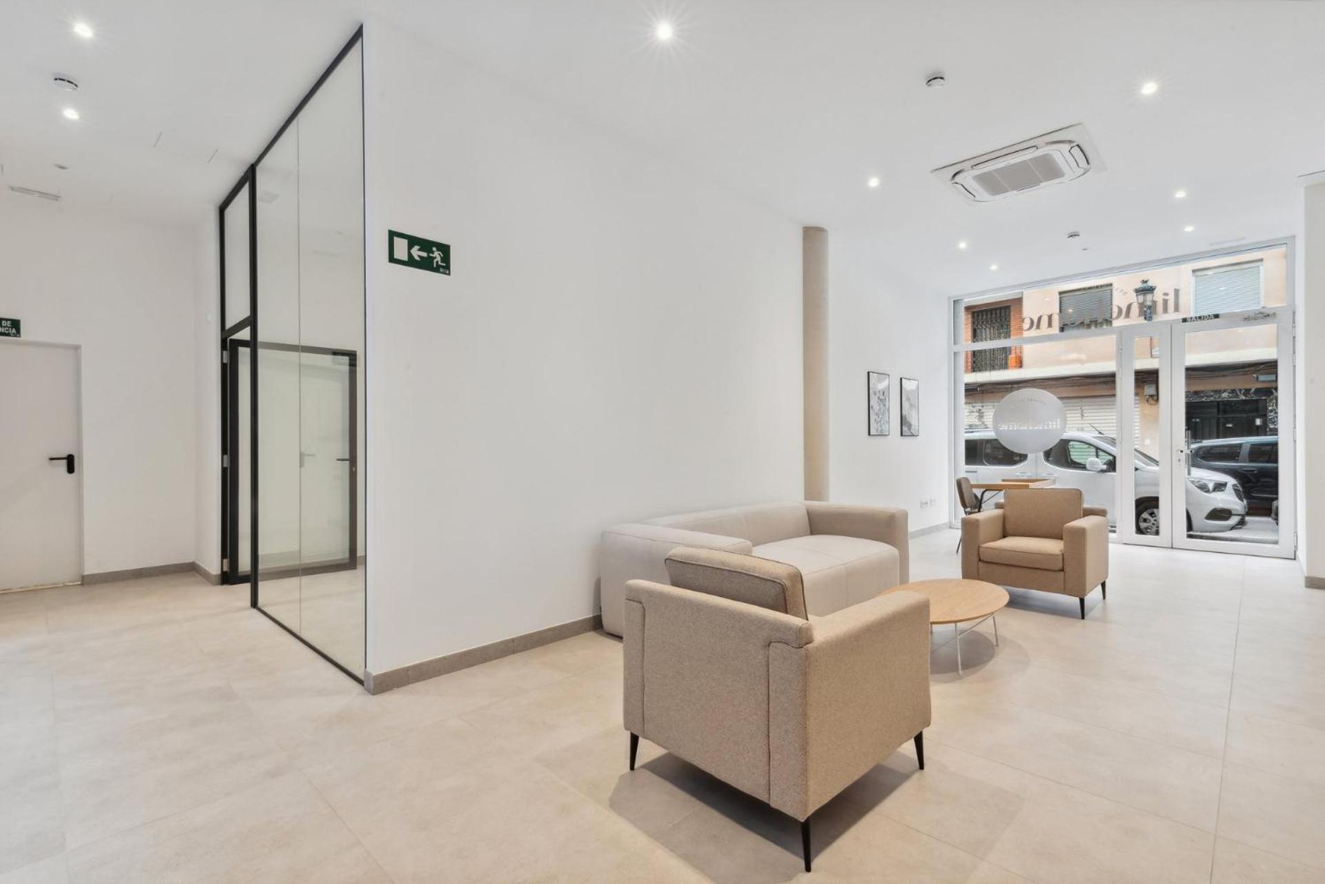 Limehome Valencia Carrer Del Pare Palau I Quer 외부 사진