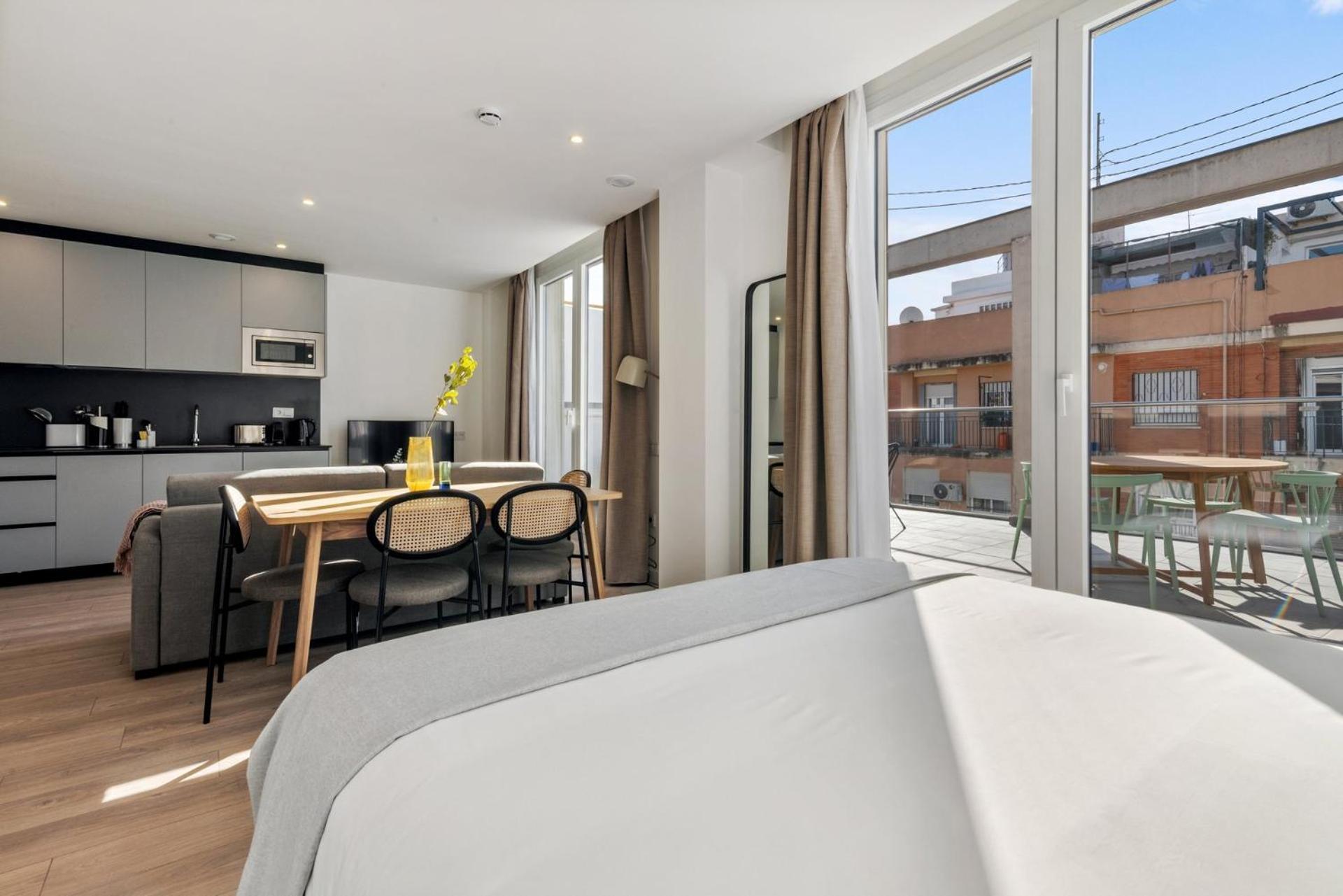 Limehome Valencia Carrer Del Pare Palau I Quer 외부 사진