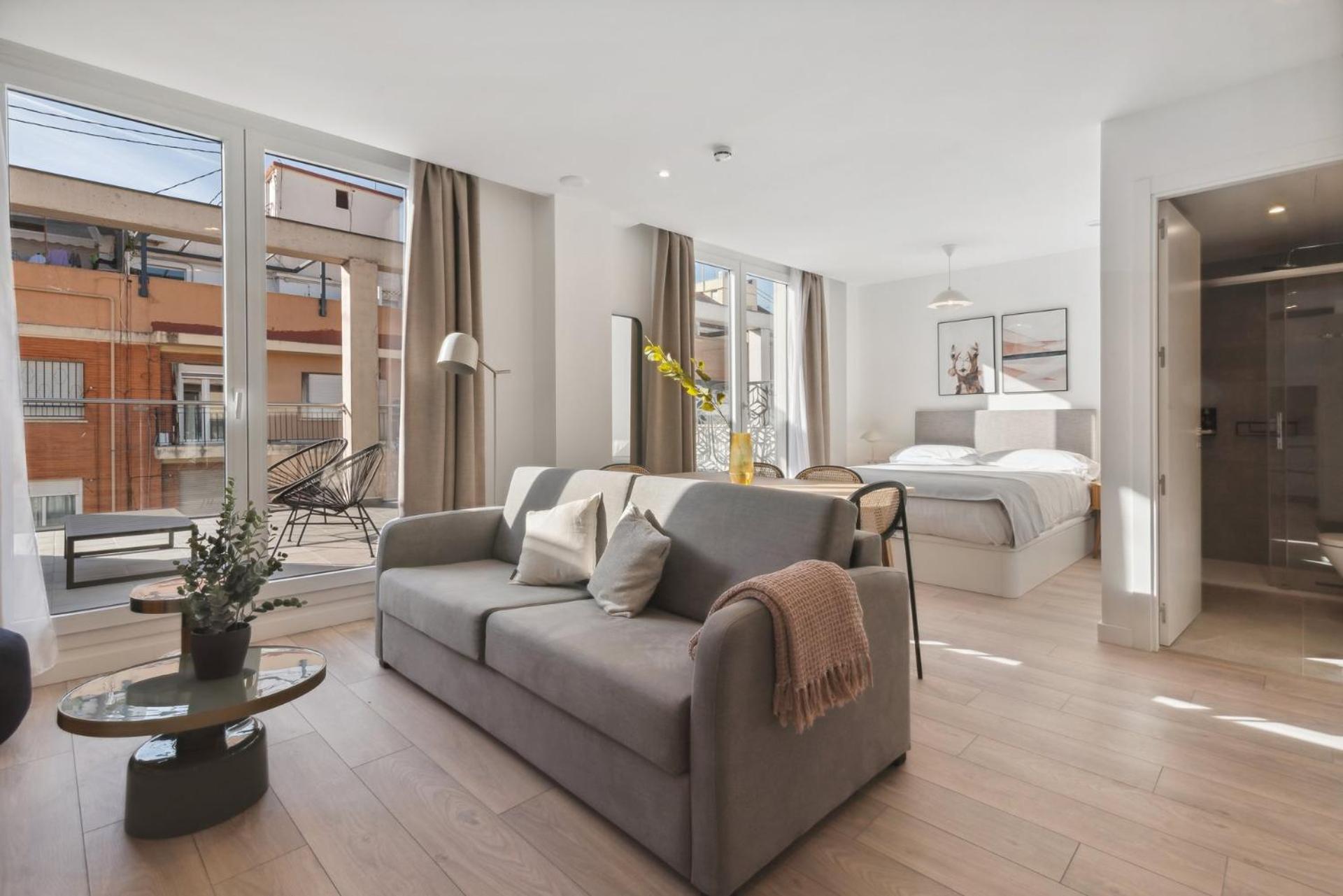 Limehome Valencia Carrer Del Pare Palau I Quer 외부 사진
