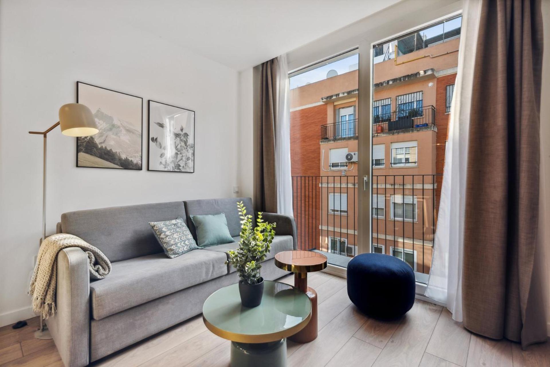 Limehome Valencia Carrer Del Pare Palau I Quer 외부 사진