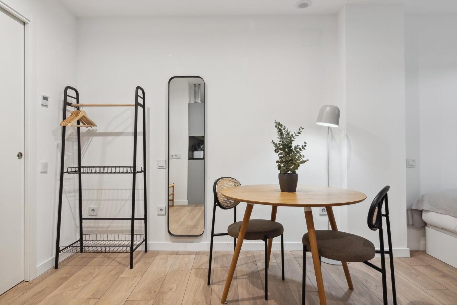 Limehome Valencia Carrer Del Pare Palau I Quer 객실 사진
