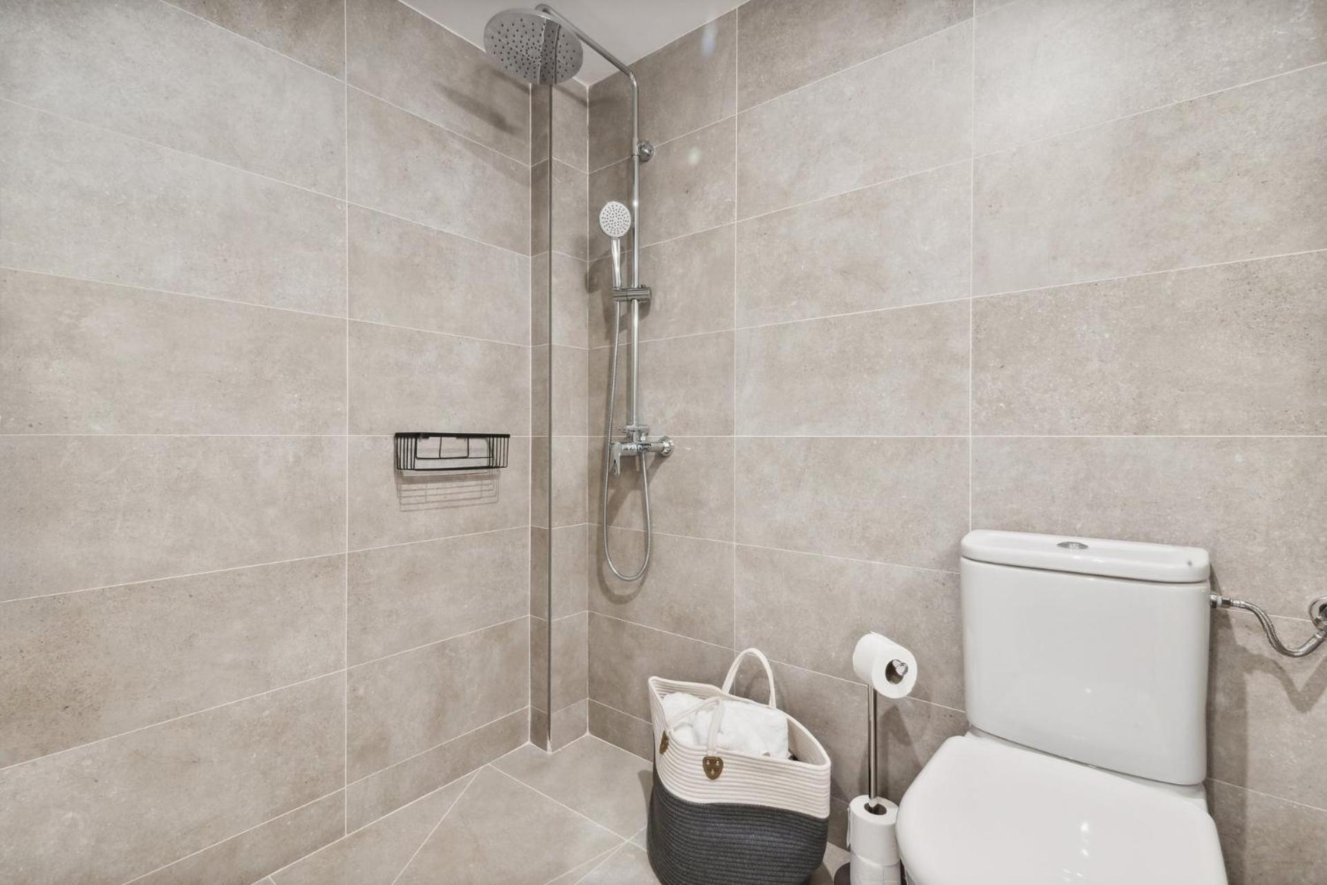 Limehome Valencia Carrer Del Pare Palau I Quer 객실 사진